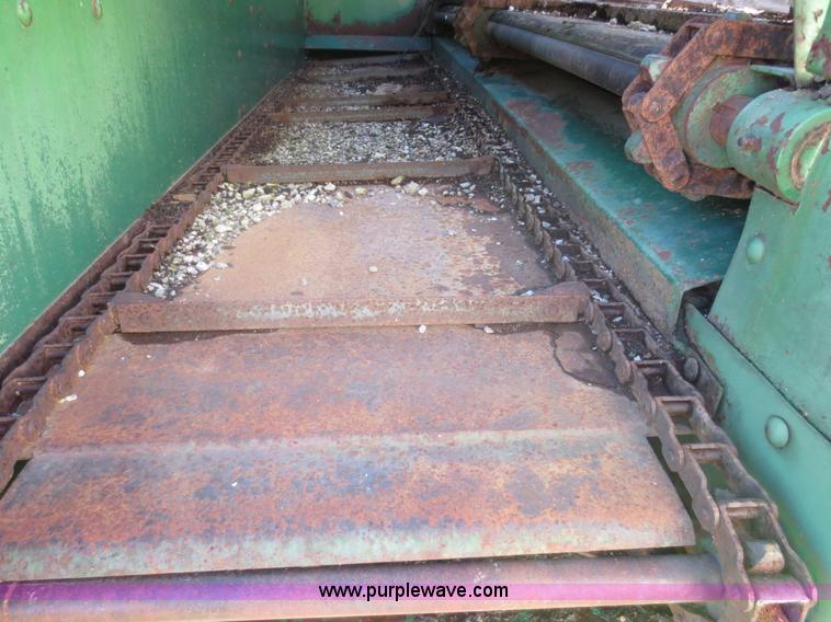 image for item F8044 Badger silage feeder