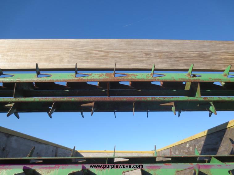 image for item F8044 Badger silage feeder