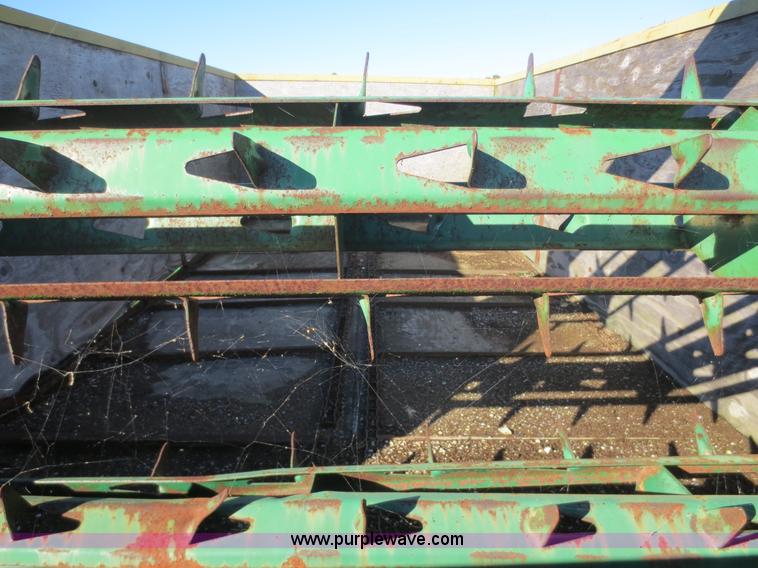 image for item F8044 Badger silage feeder