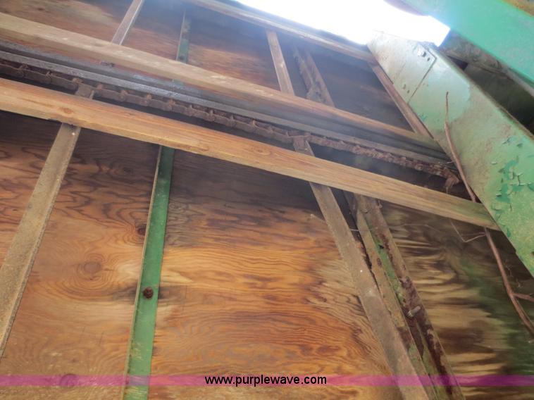 image for item F8044 Badger silage feeder