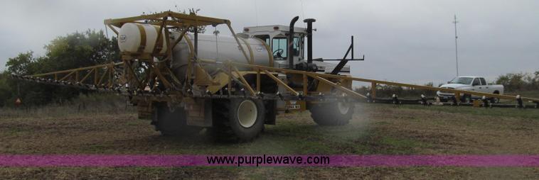 image for item G2161 1996 Ag-Chem TerraGator 1803 self-propelled sprayer floater