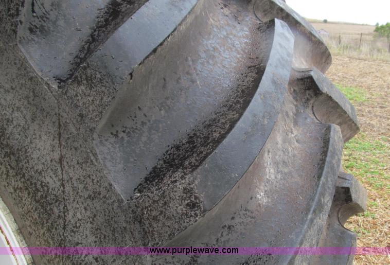 image for item G2161 1996 Ag-Chem TerraGator 1803 self-propelled sprayer floater