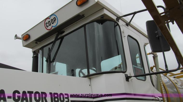 image for item G2161 1996 Ag-Chem TerraGator 1803 self-propelled sprayer floater