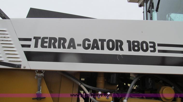 image for item G2161 1996 Ag-Chem TerraGator 1803 self-propelled sprayer floater