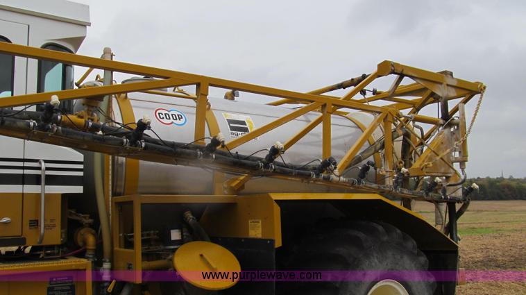 image for item G2161 1996 Ag-Chem TerraGator 1803 self-propelled sprayer floater