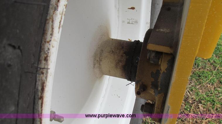 image for item G2161 1996 Ag-Chem TerraGator 1803 self-propelled sprayer floater