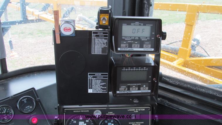 image for item G2161 1996 Ag-Chem TerraGator 1803 self-propelled sprayer floater