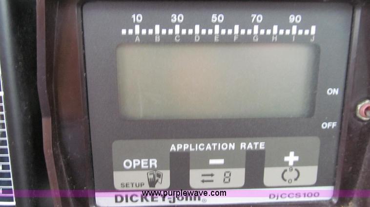 image for item G2161 1996 Ag-Chem TerraGator 1803 self-propelled sprayer floater