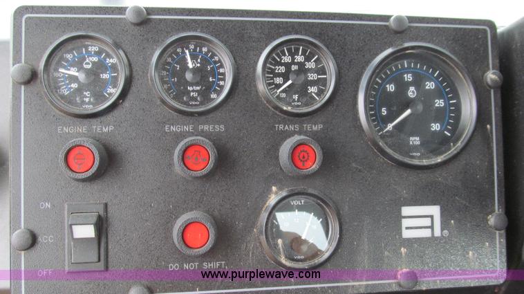 image for item G2161 1996 Ag-Chem TerraGator 1803 self-propelled sprayer floater