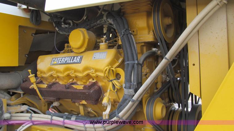 image for item G2161 1996 Ag-Chem TerraGator 1803 self-propelled sprayer floater