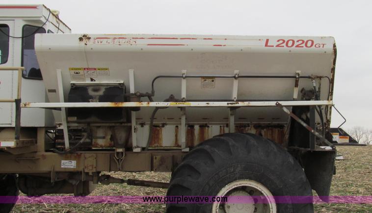 image for item G2176 1993 Tyler 4275 dry fertilizer spreader truck