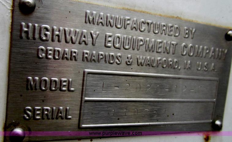 image for item G2176 1993 Tyler 4275 dry fertilizer spreader truck