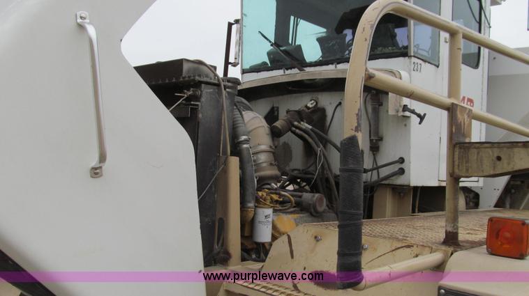 image for item G2176 1993 Tyler 4275 dry fertilizer spreader truck