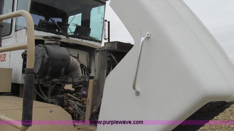 image for item G2176 1993 Tyler 4275 dry fertilizer spreader truck