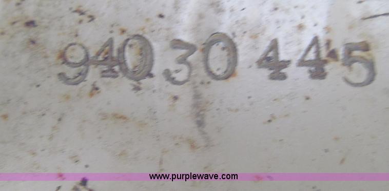 image for item G2176 1993 Tyler 4275 dry fertilizer spreader truck