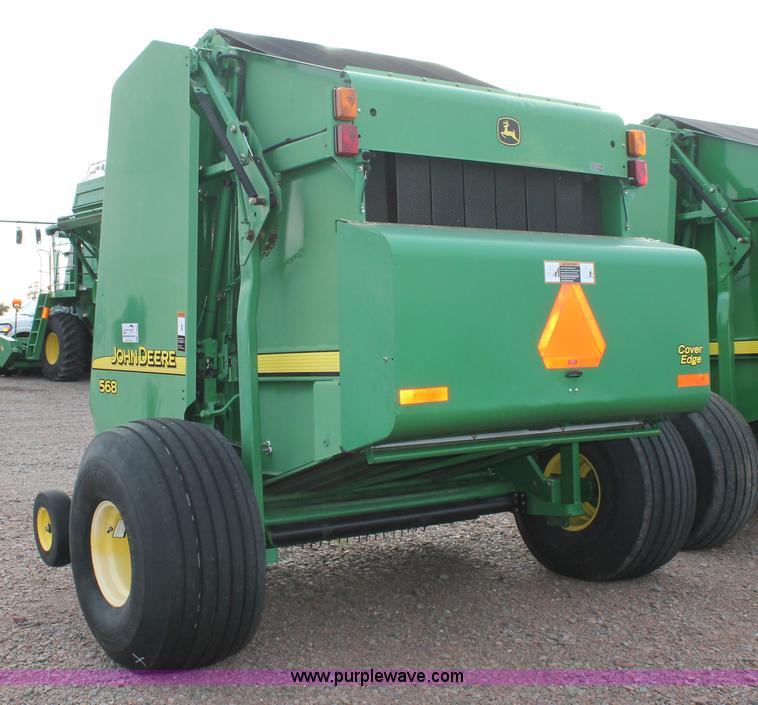 image for item G5860 2007 John Deere 568 round baler