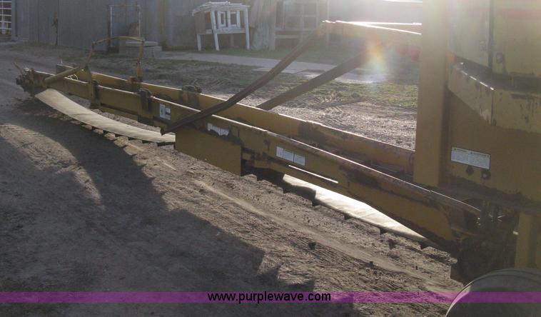 image for item H4356 HayBuster H1100 Big Bite self-contained hay grinder