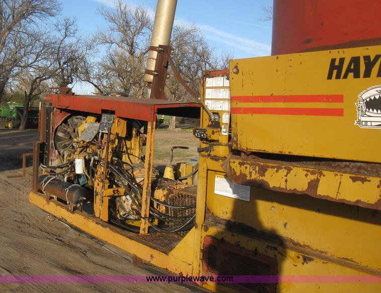 image for item H4356 HayBuster H1100 Big Bite self-contained hay grinder