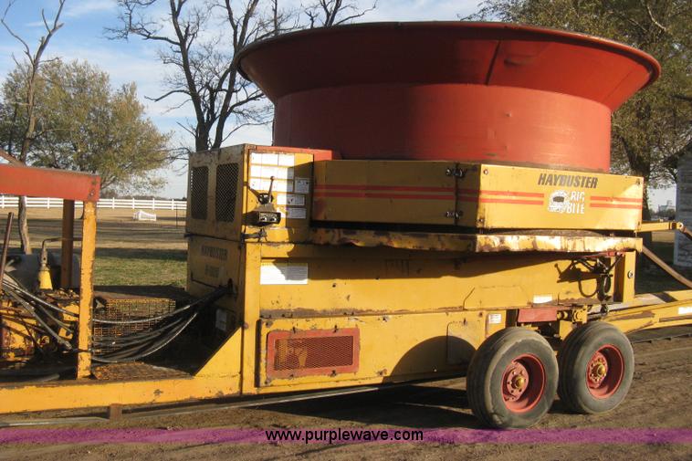 image for item H4356 HayBuster H1100 Big Bite self-contained hay grinder
