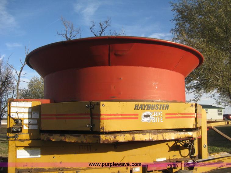 image for item H4356 HayBuster H1100 Big Bite self-contained hay grinder
