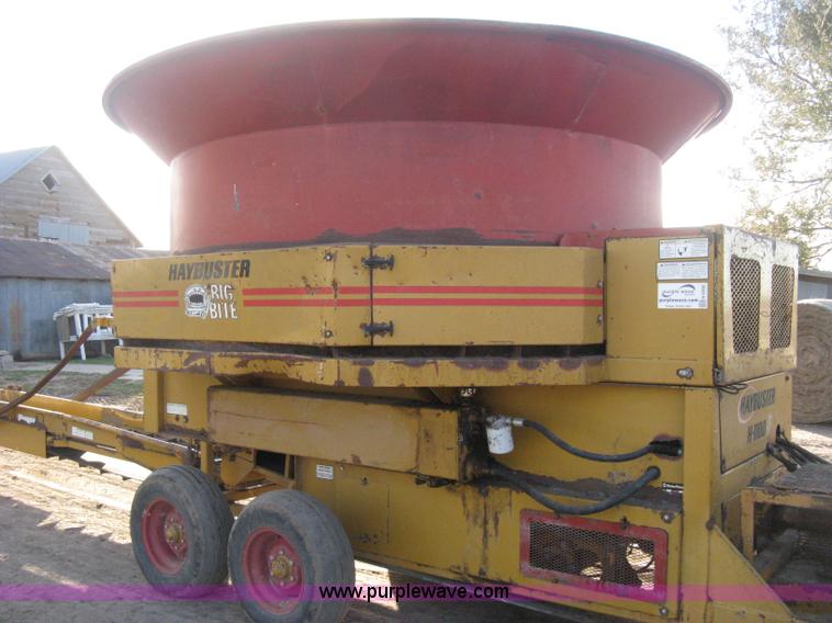 image for item H4356 HayBuster H1100 Big Bite self-contained hay grinder