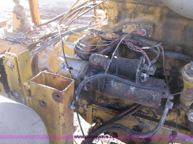 image for item H4356 HayBuster H1100 Big Bite self-contained hay grinder