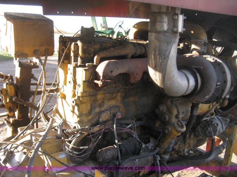 image for item H4356 HayBuster H1100 Big Bite self-contained hay grinder