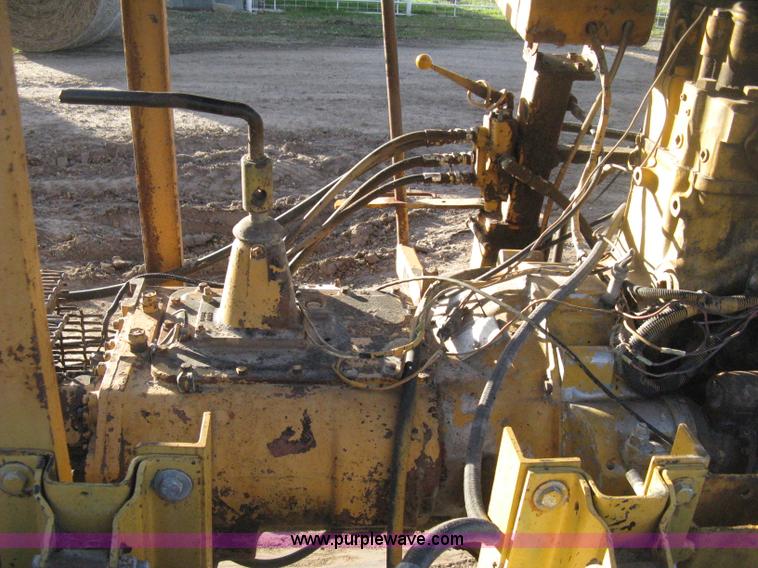 image for item H4356 HayBuster H1100 Big Bite self-contained hay grinder