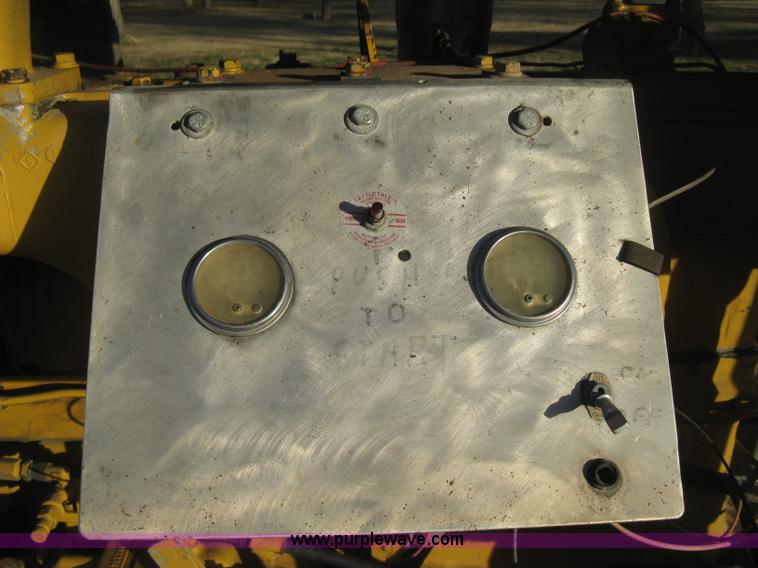 image for item H4356 HayBuster H1100 Big Bite self-contained hay grinder