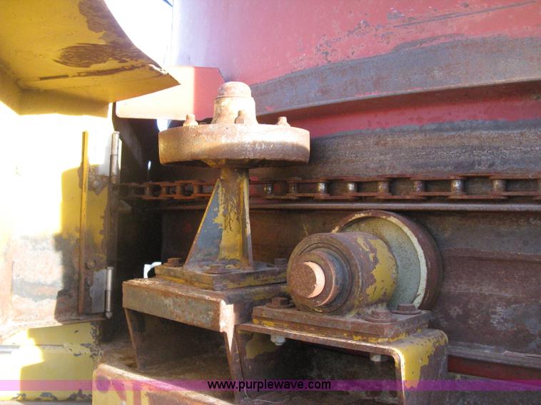 image for item H4356 HayBuster H1100 Big Bite self-contained hay grinder