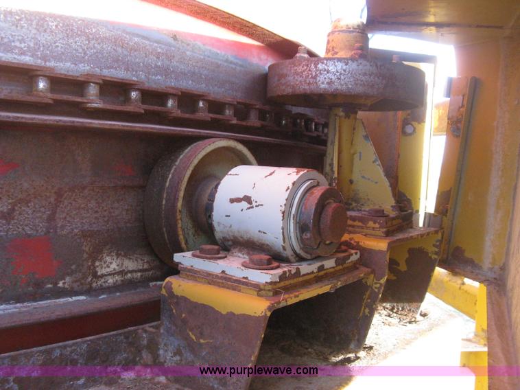 image for item H4356 HayBuster H1100 Big Bite self-contained hay grinder