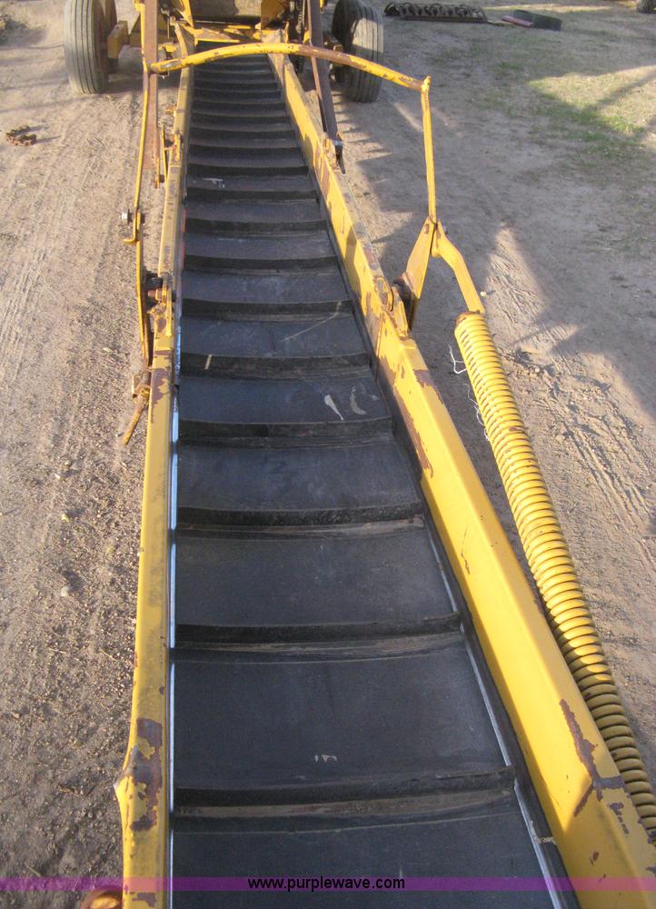 image for item H4356 HayBuster H1100 Big Bite self-contained hay grinder