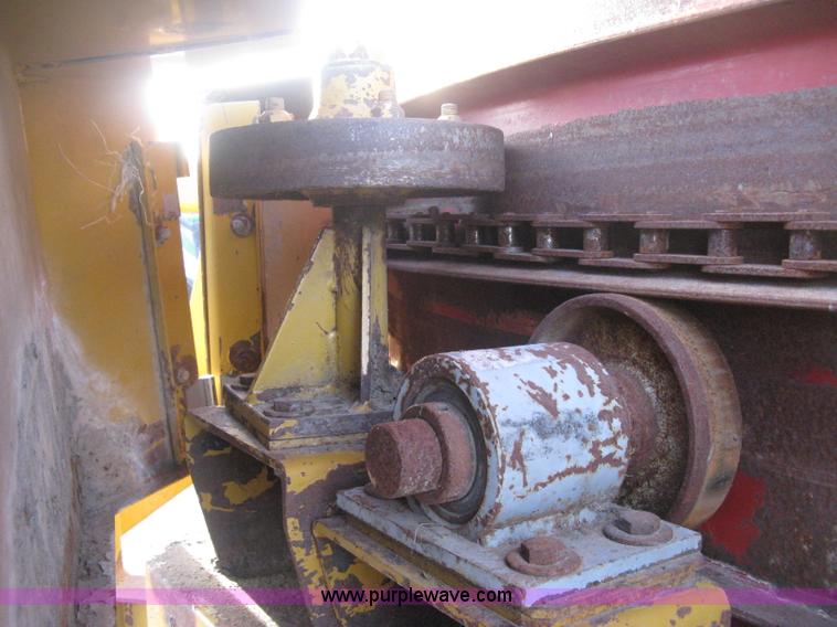 image for item H4356 HayBuster H1100 Big Bite self-contained hay grinder