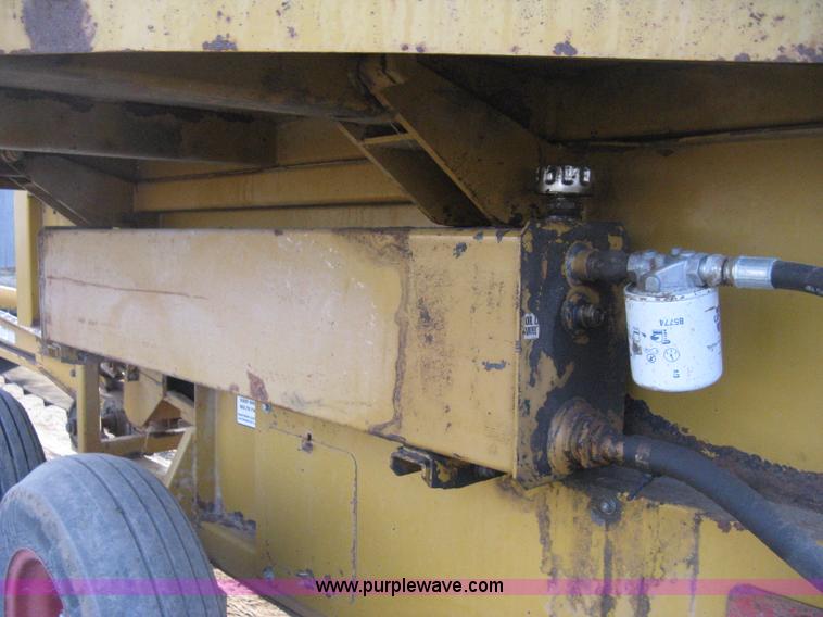 image for item H4356 HayBuster H1100 Big Bite self-contained hay grinder