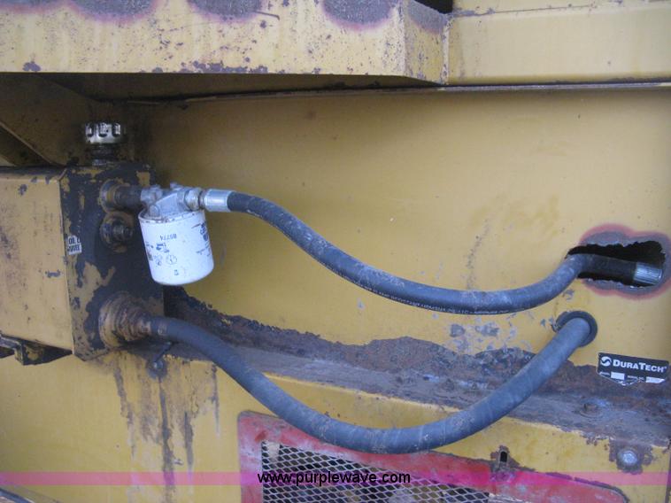 image for item H4356 HayBuster H1100 Big Bite self-contained hay grinder