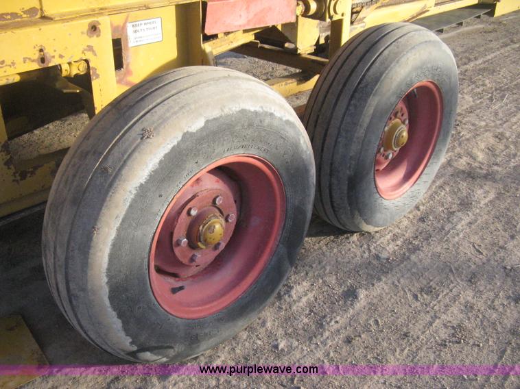 image for item H4356 HayBuster H1100 Big Bite self-contained hay grinder