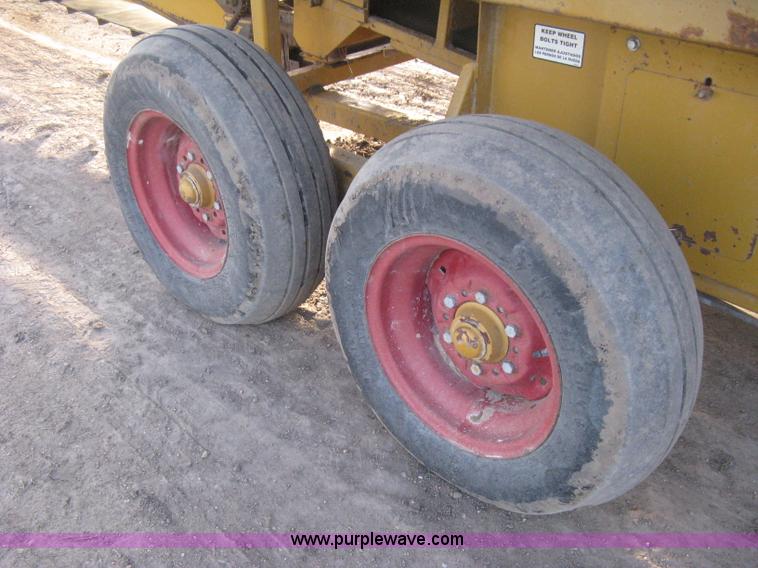 image for item H4356 HayBuster H1100 Big Bite self-contained hay grinder