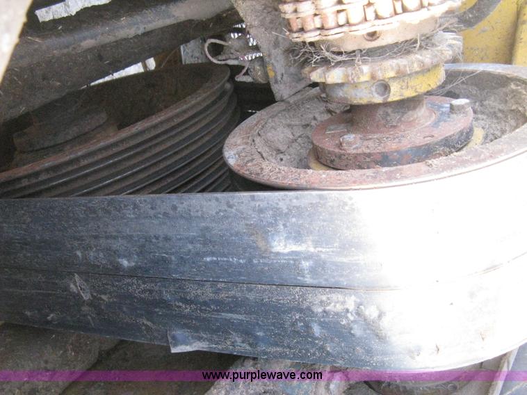 image for item H4356 HayBuster H1100 Big Bite self-contained hay grinder