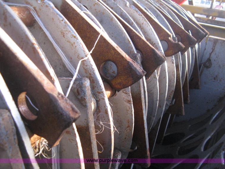 image for item H4356 HayBuster H1100 Big Bite self-contained hay grinder