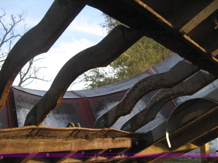 image for item H4356 HayBuster H1100 Big Bite self-contained hay grinder