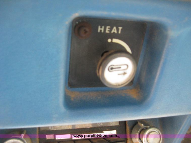 image for item H4368 Ford TW-10 tractor