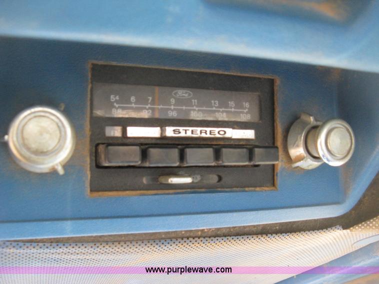 image for item H4368 Ford TW-10 tractor