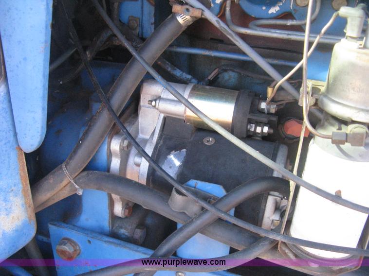 image for item H4368 Ford TW-10 tractor