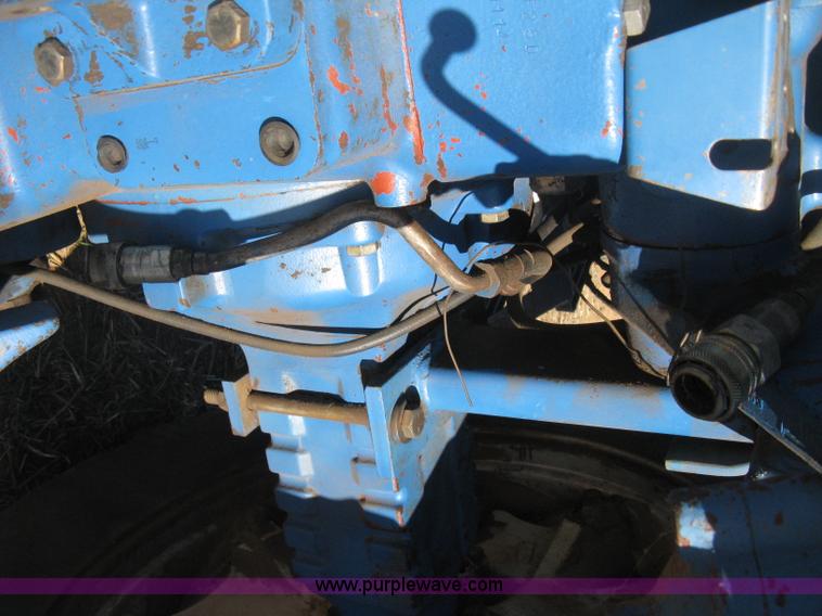 image for item H4368 Ford TW-10 tractor