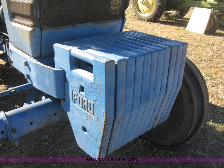 image for item H4368 Ford TW-10 tractor