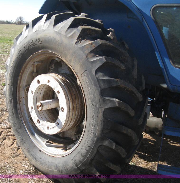 image for item H4368 Ford TW-10 tractor