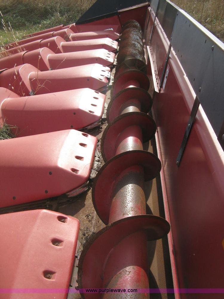 image for item H4371 1999 Case 1083 eight row corn head