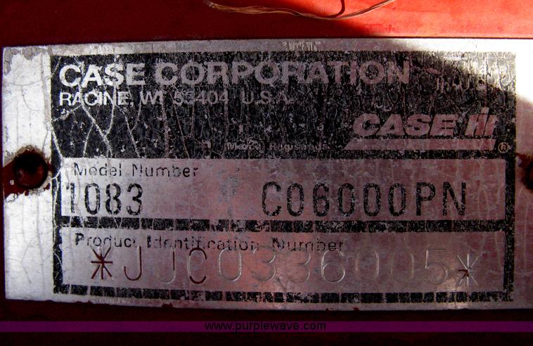 image for item H4371 1999 Case 1083 eight row corn head