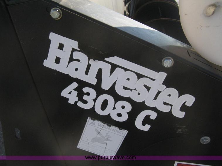 image for item H4383 2005 Harvestec 4308C eight row corn head