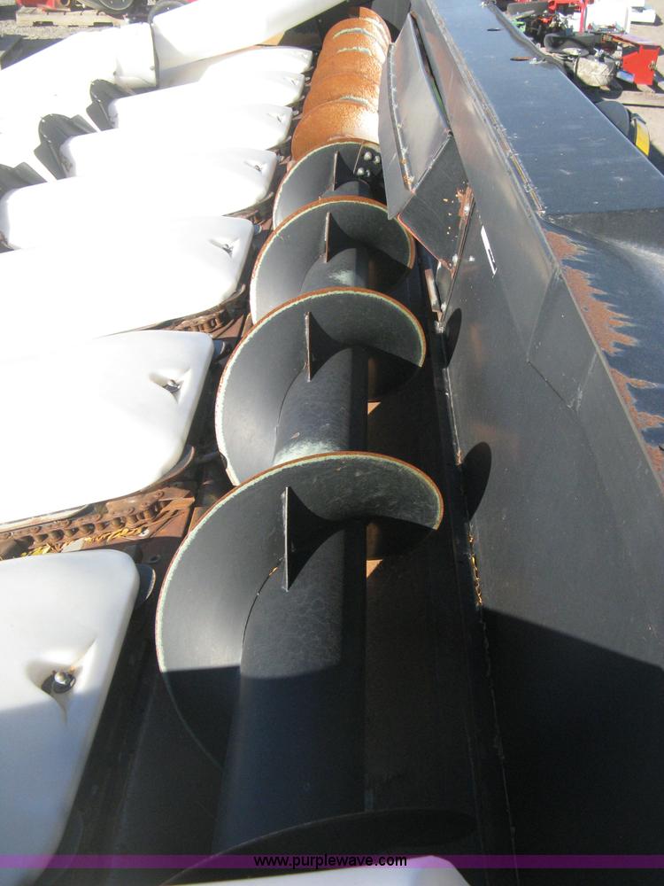 image for item H4383 2005 Harvestec 4308C eight row corn head